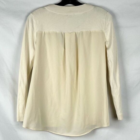 Talbots Women's V-Neck Pullover Cream Sweater Petite Small - Picture 2 of 10